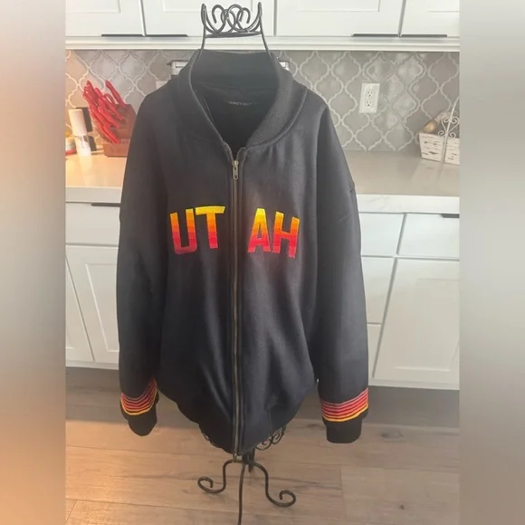 Men’s Utah Jazz bomber jacket size XL - Picture 10 of 12